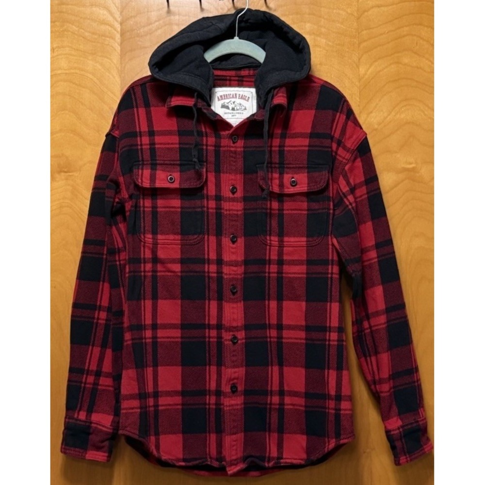 American Eagle Outfitters Men's Red Plaid Checks Hooded Flannel Shirt Size M